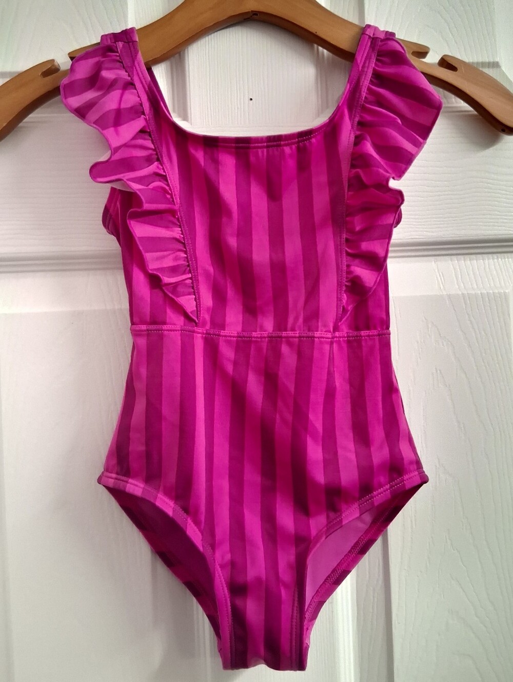Cat & Jack One Piece Ruffle Striped Purple Pink Swimsuit XS
